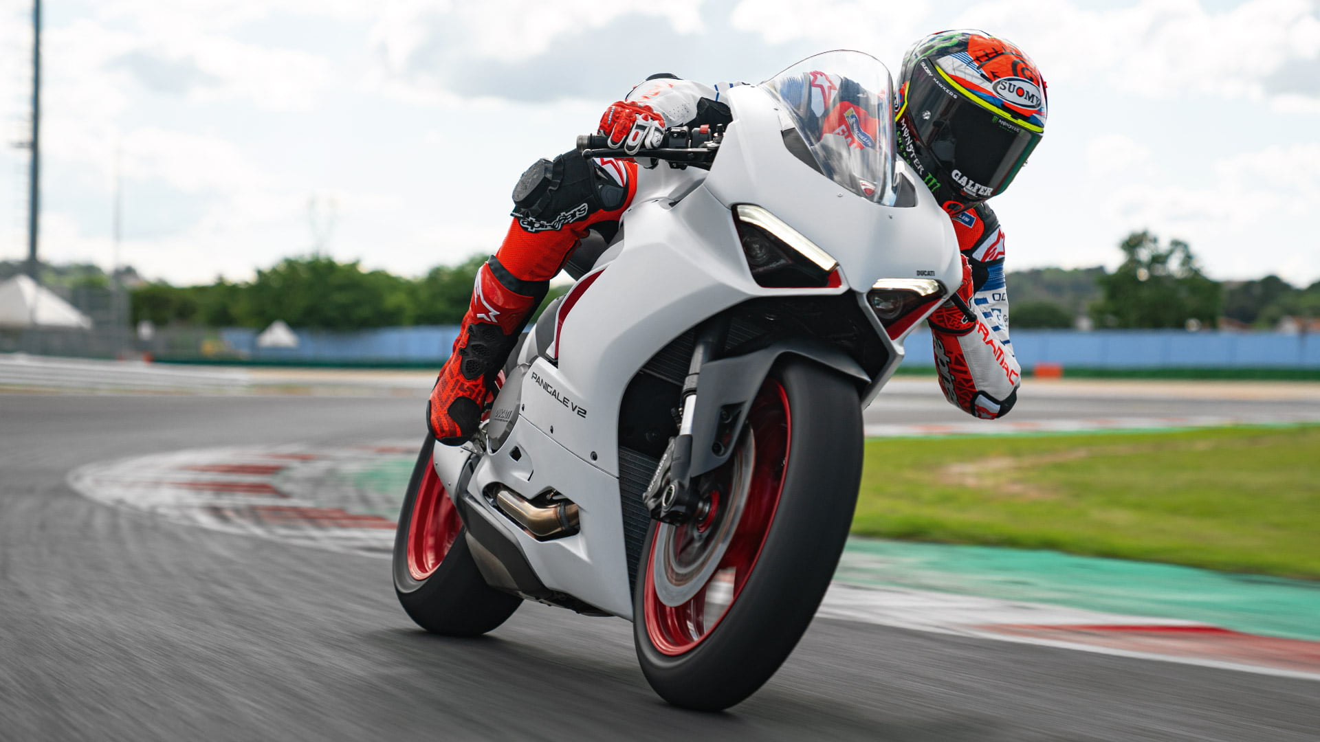 Ducati Panigale V series Power bike series with Racing DNA